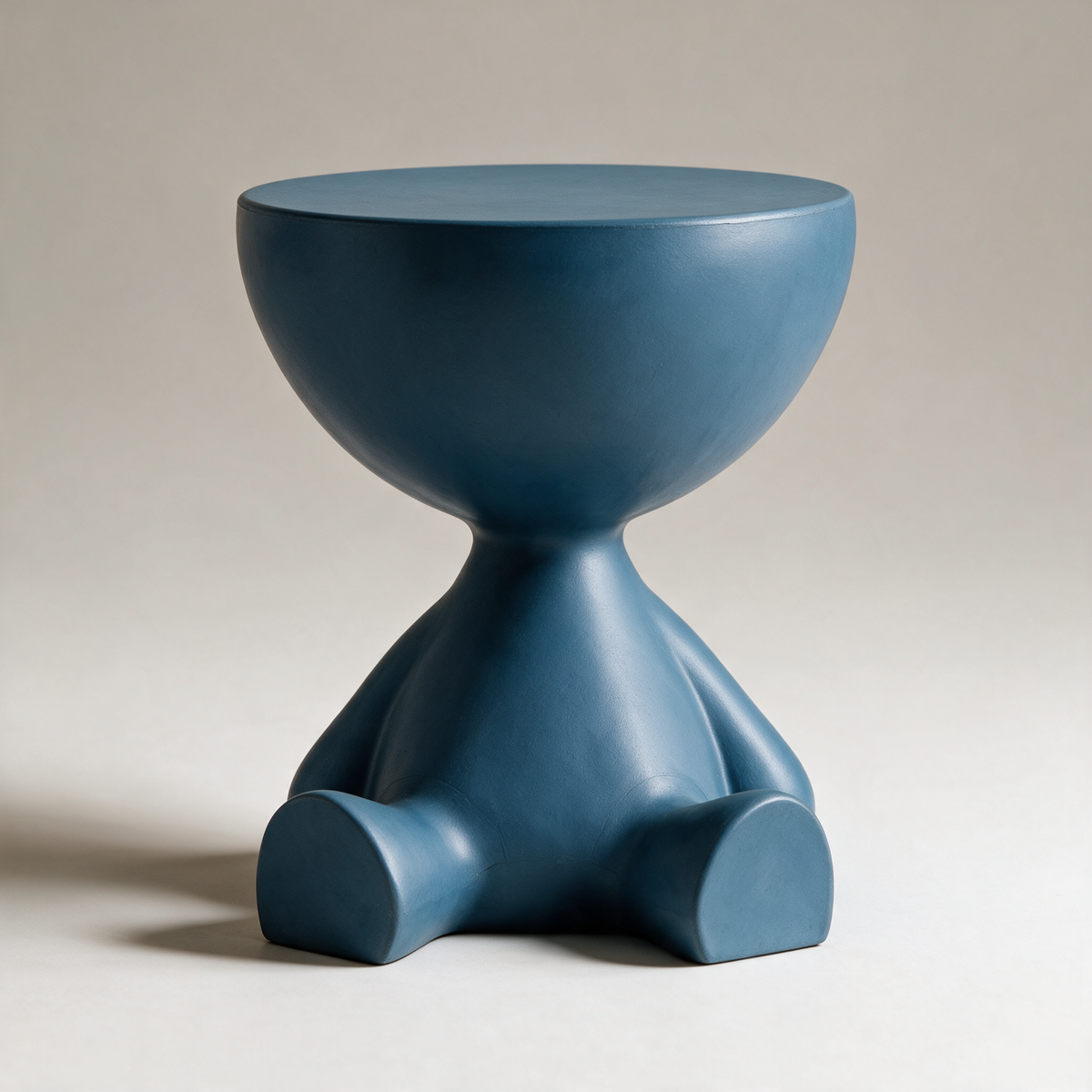 Coll Sculptural Pedestal Side Table — Blue