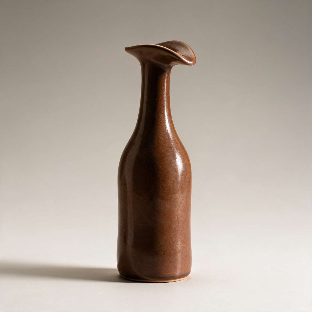 Inver Flared-Lip Porcelain Vase with Bird Silhouette — Brown