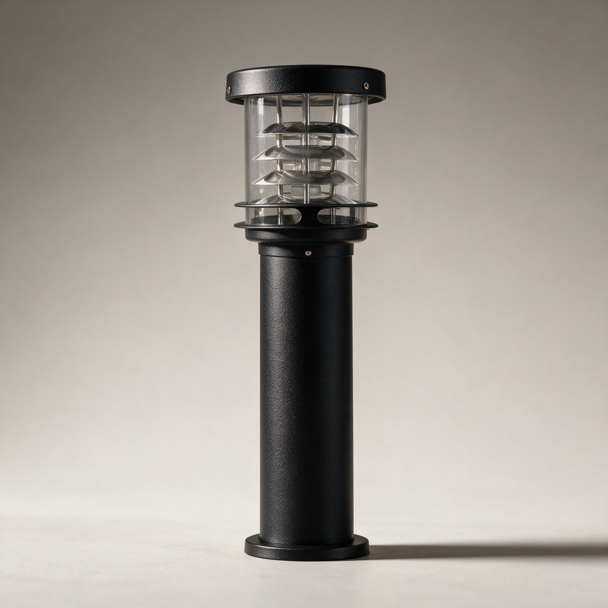 Penn Tiered Louvred Bollard Light, Solar or Hardwired — Black